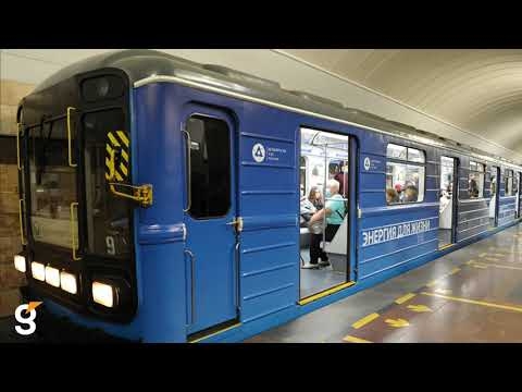 Креативная команда Гефест Капитал запустила «Атомный поезд» в подземке Екатеринбурга!